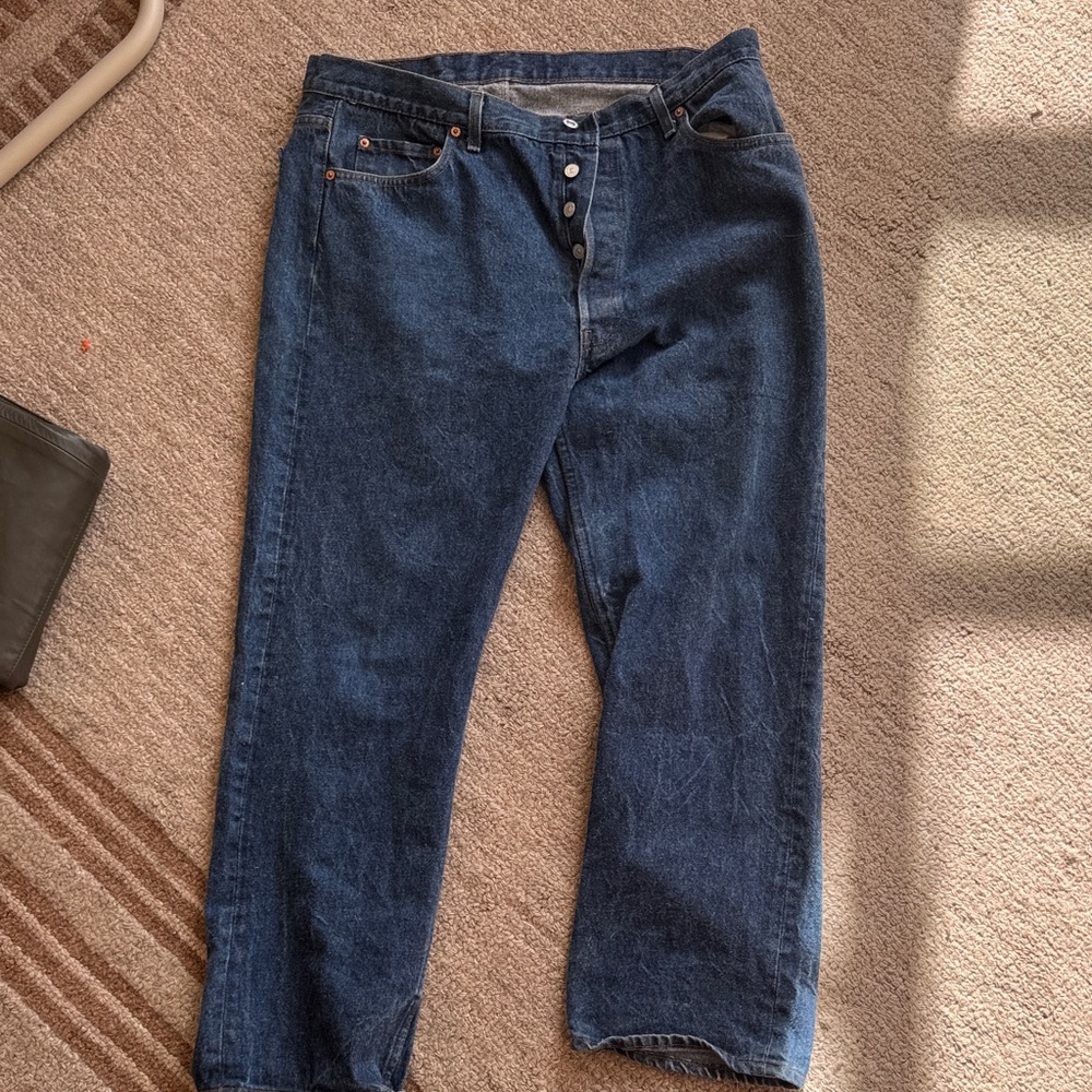 SNOWY VTG LEVI’S GREAT CONDITION
